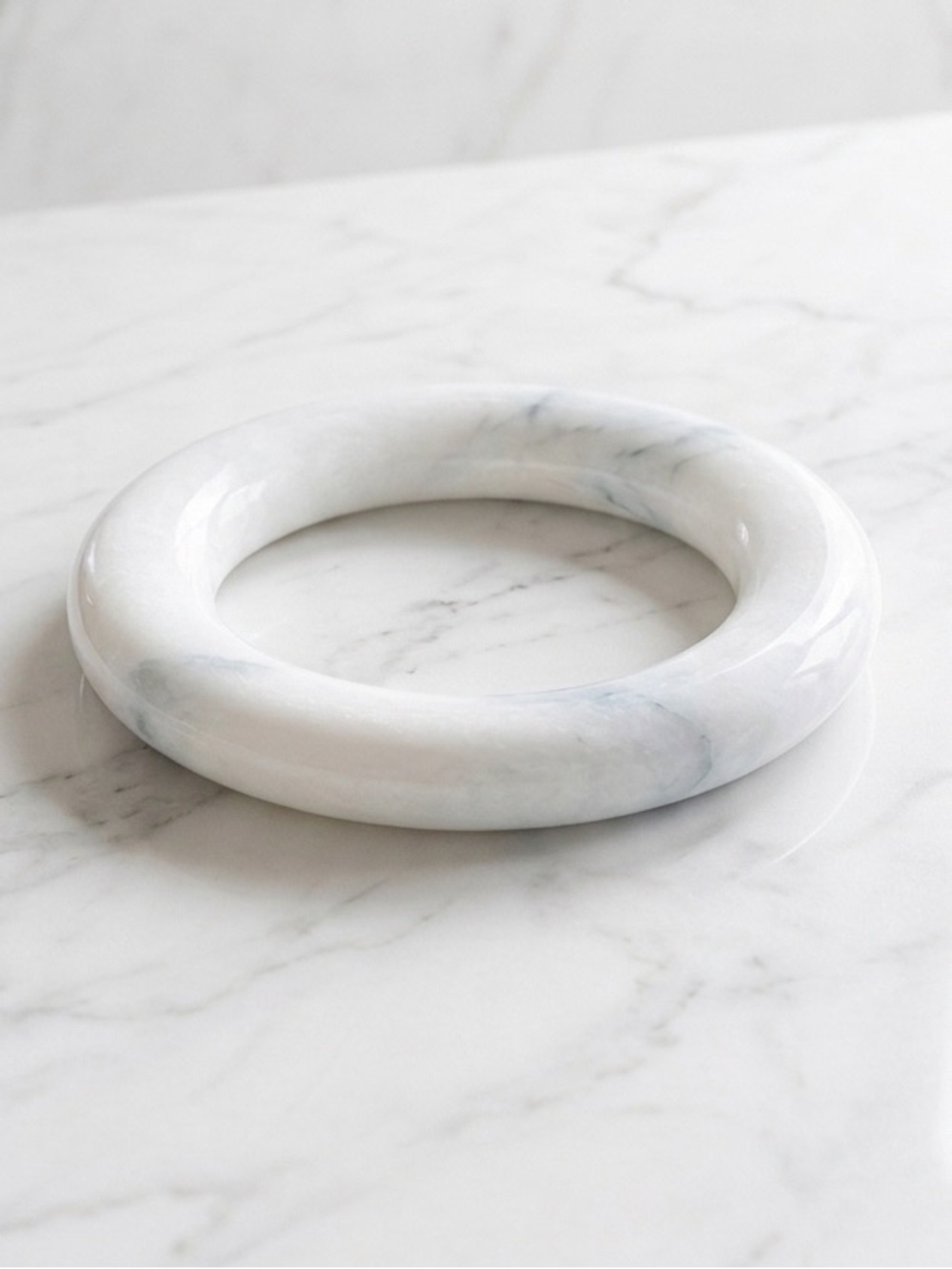 White Marble Stone For Hot Dishes- Donut Tray